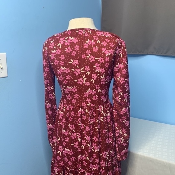 FREE PEOPLE Tiers Of Joy Plum Floral Print Maxi Size: XS Color: Plum - Picture 6 of 13